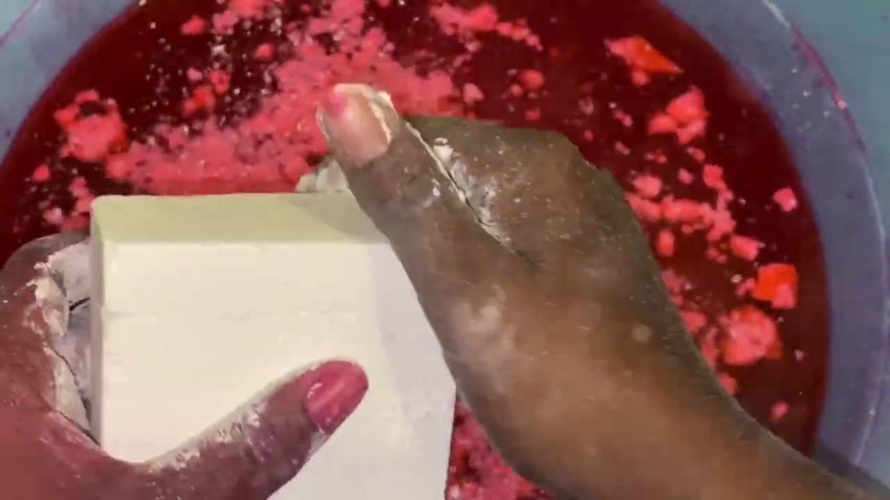 Pink gym chalk water crumble • Asmr  • Oddly Satisfying