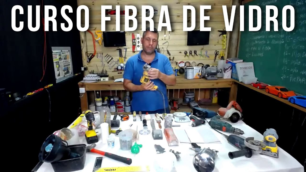 Curso fibra de vidro, passo a passo, com Daniel Costa. Do molde ao acabamento em pintura automotiva.