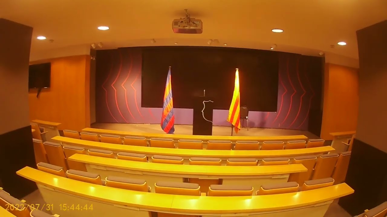 Wycieczka po stadionie Camp Nou w Barcelonie.