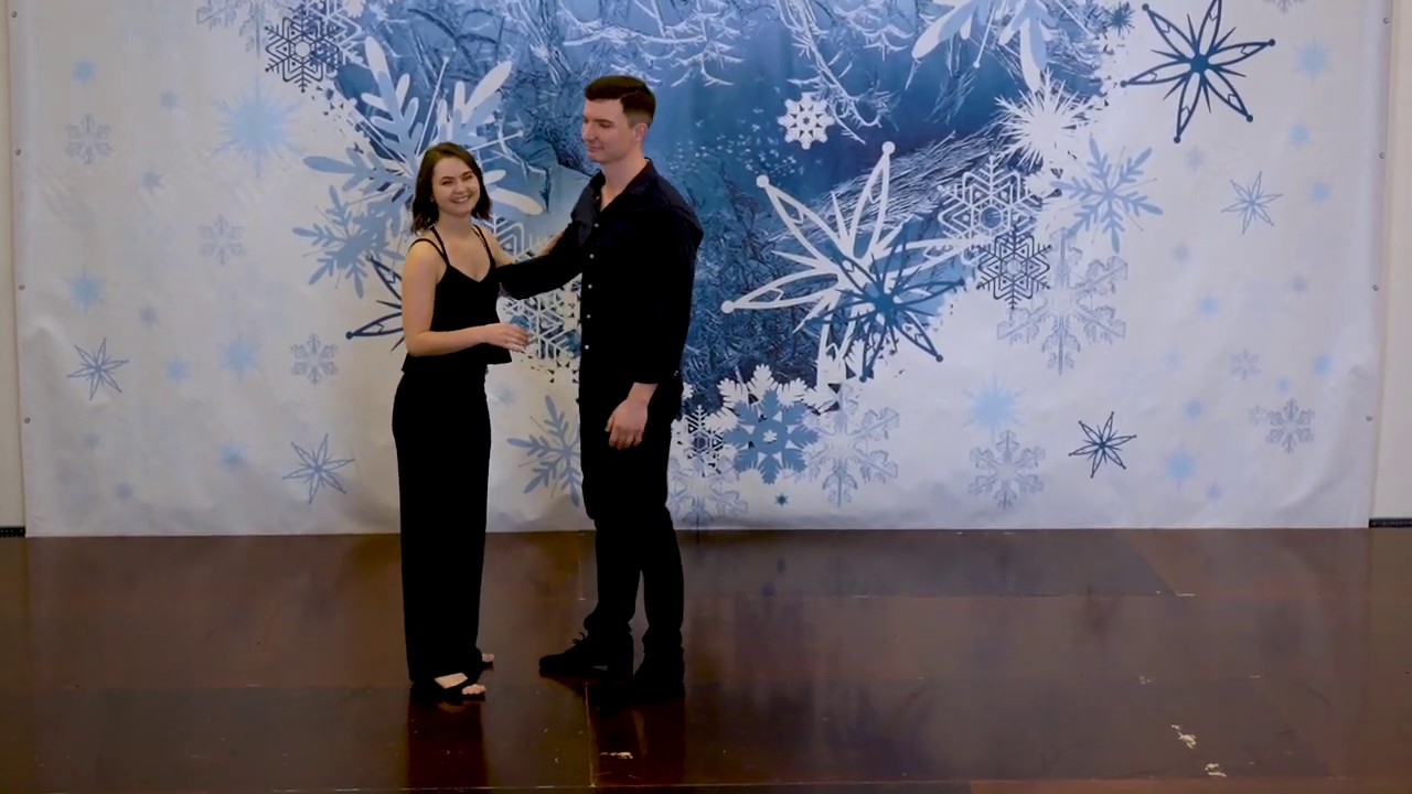 Semion Ovsiannikov and Maria Elizarova, Teachers Show, Swing and Snow 2020