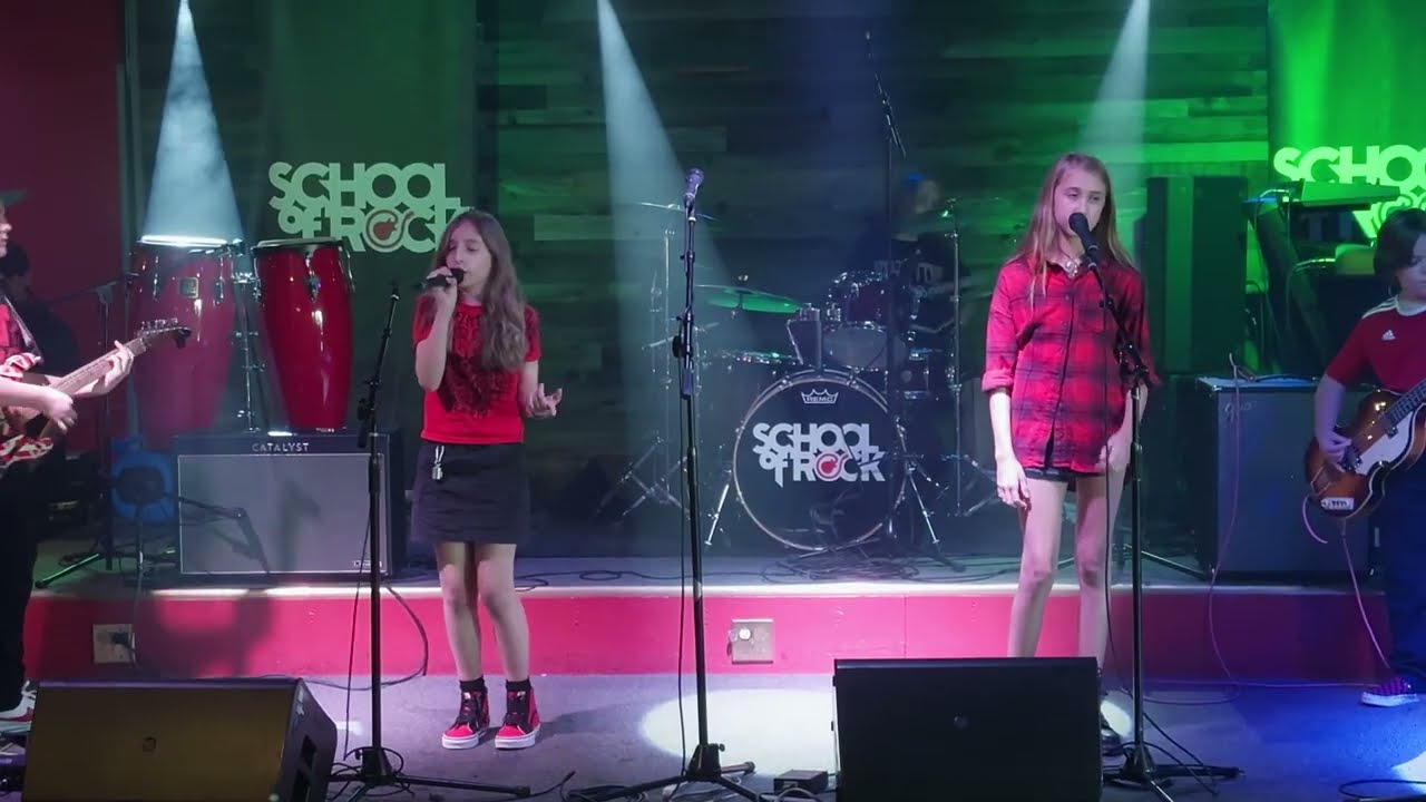 Giulia Rocks – “She” (Green Day Cover – Live at Cactus Jack’s Tavern)