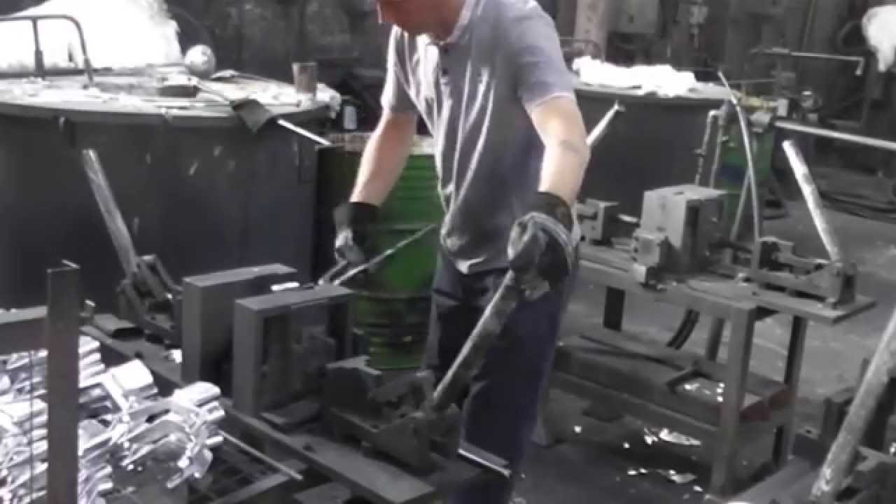 ONE MAN OPERATING THREE DIES