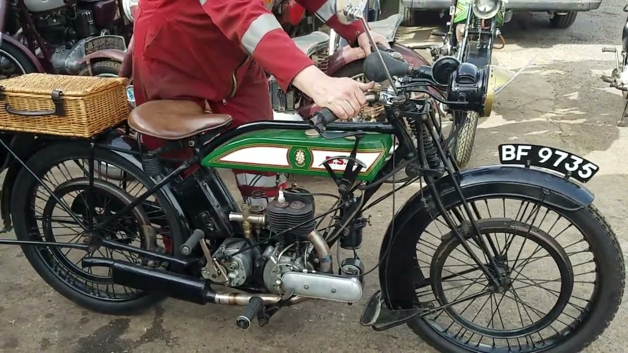 1925 BSA L25 350cc at Andy Tiernans #07935BSA