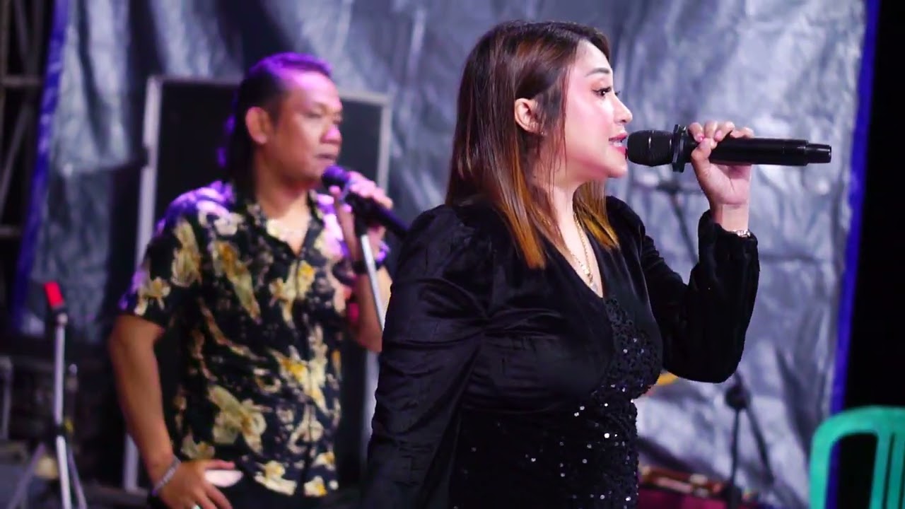 Yuyun Ayunda - Gerimis Mengundang