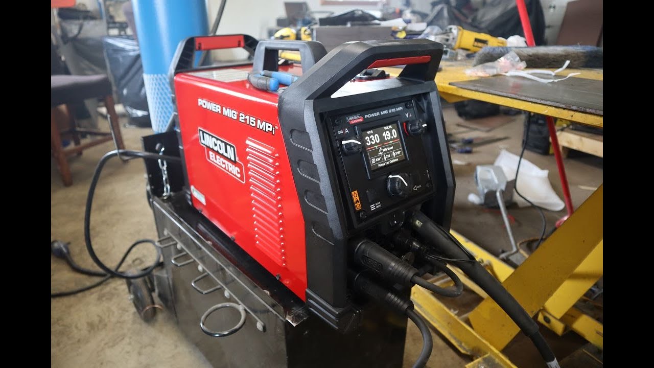 Lincoln 215 MPi - Unboxing Setup Weld