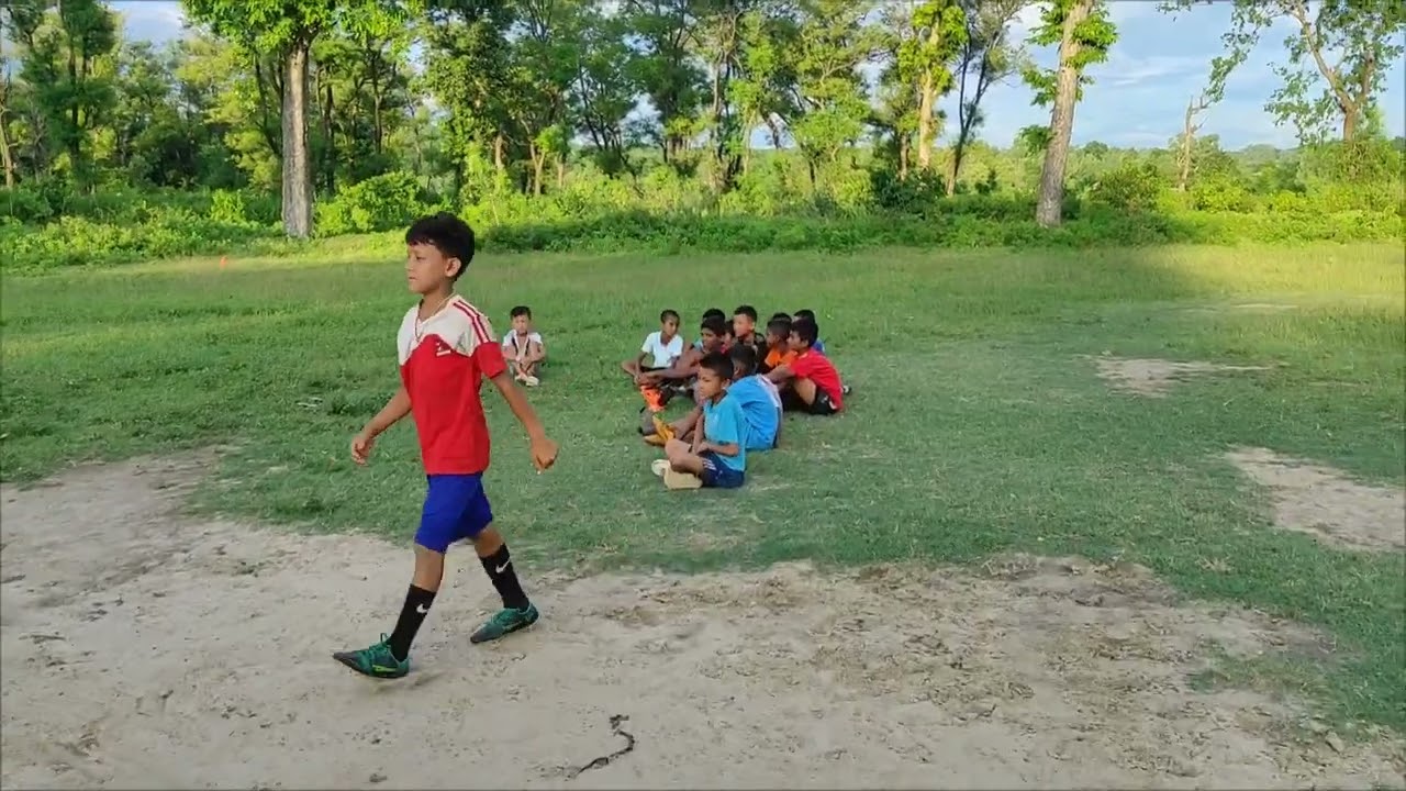 Girls vs Boys football penalty shoot-out 😍