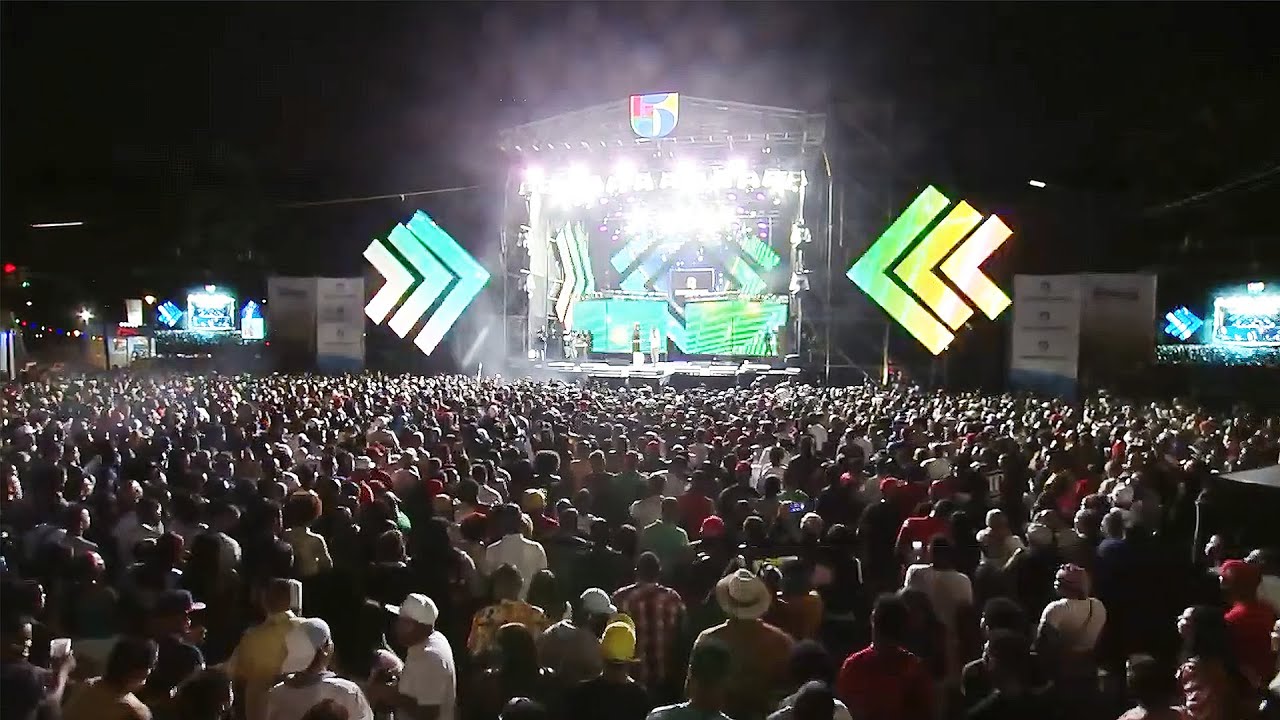 Nadie debió venir para acá...