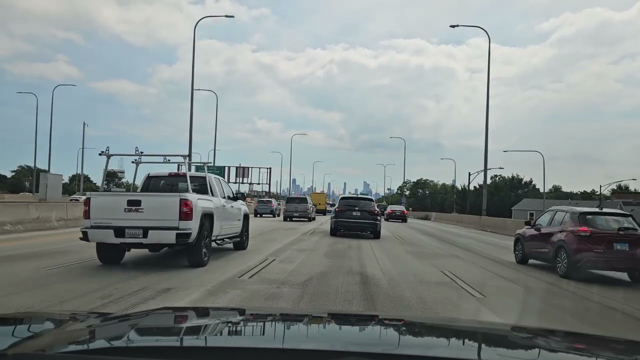 Heading downtown Chicago 