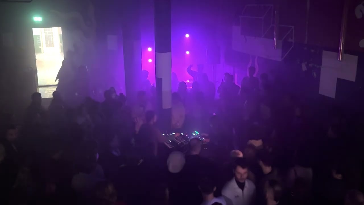 Pristine Pit - All The - Live @espacejulien