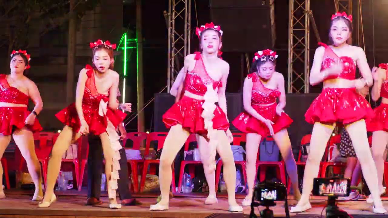 【#PhetchaburiDance】#รำวงเพชรบุรี✿10minite workout dance🎼เพชรโสภา✿สวยงาม ดุจนางฟ้า10 [Olympus E-M1ii]