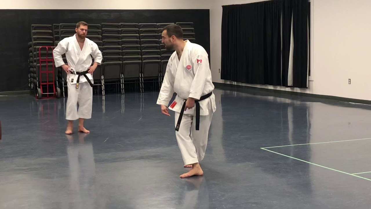 Hidden Fortress Karate - kosa dachi when crossing behind