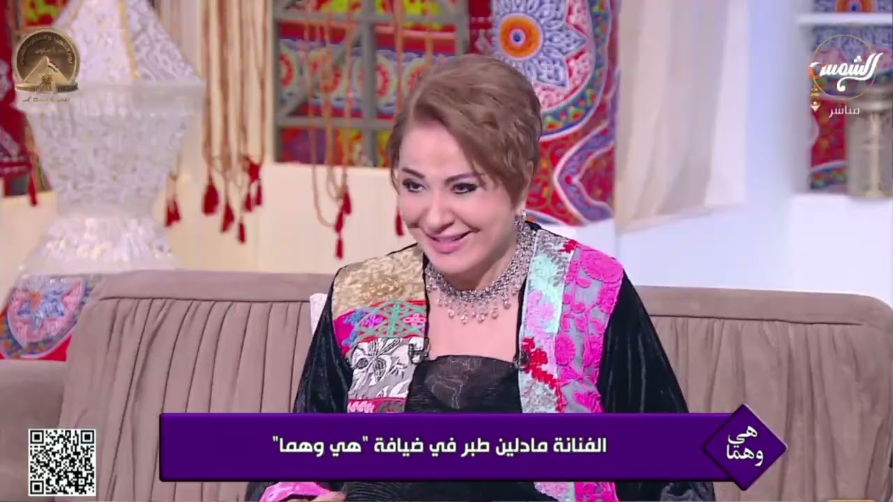 أميرة عبيد: بتشوفي مين أكتر مهنية، ياسمين عز ولا رضوي الشربيني؟رد ناري من الفنانة مادلين طبر😯👌