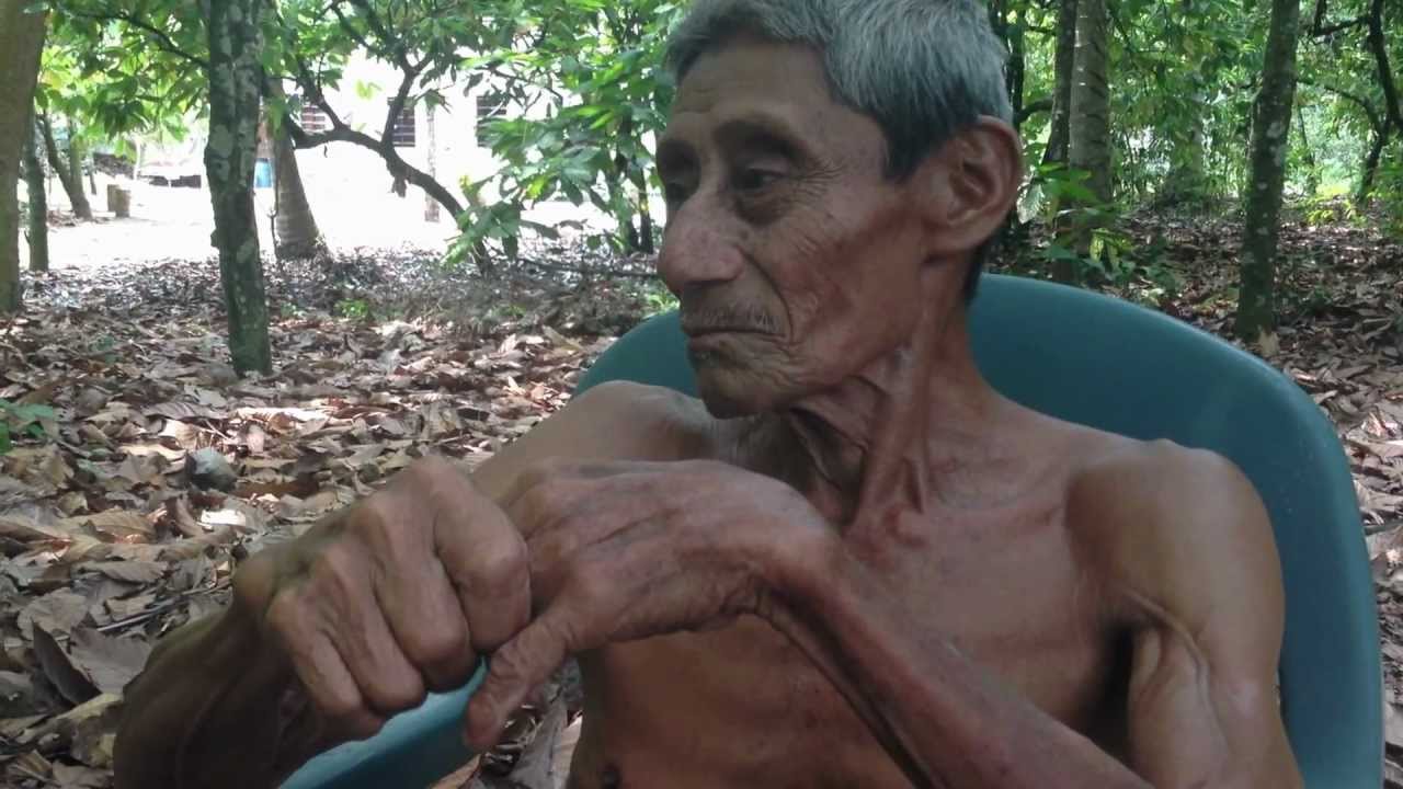 Ignacio Velázquez habla ayapaneco