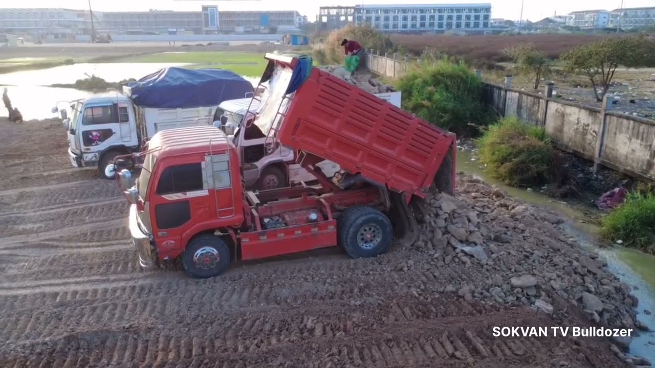 SUPER AMAZING!!!! Drain cleaning time Will continue the project 50% TRUCK 5T KOMALSU Bulldozer D31P