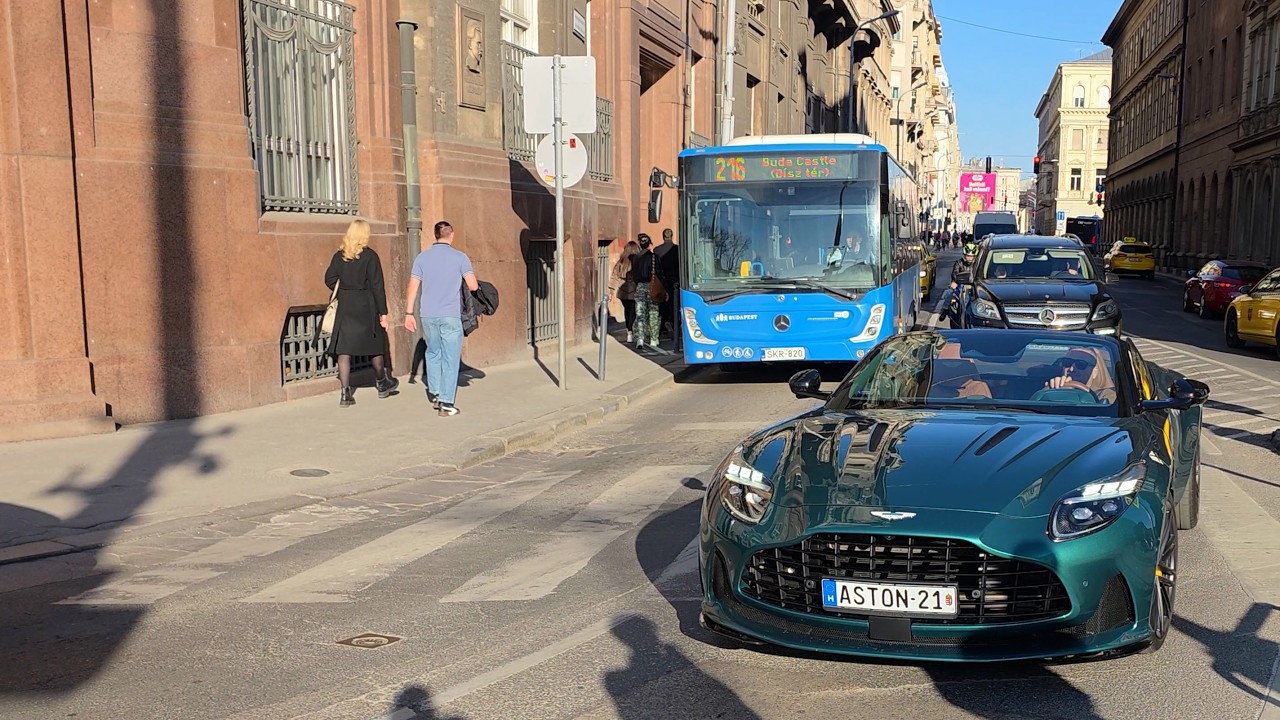 CAR SPOTTING IN BUDAPEST CARS BRUTAL ACCELERATION