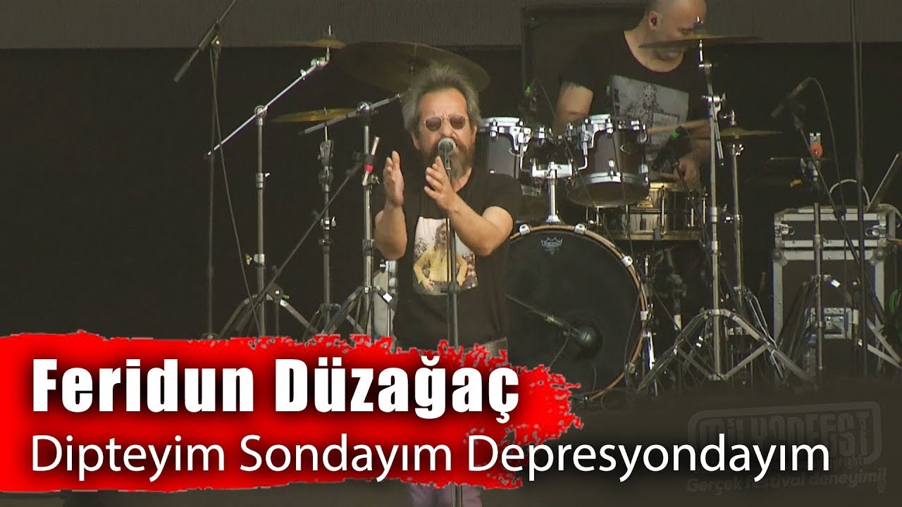 Feridun Düzağaç - Dipteyim Sondayım Depresyondayım (Eskifest 2019)