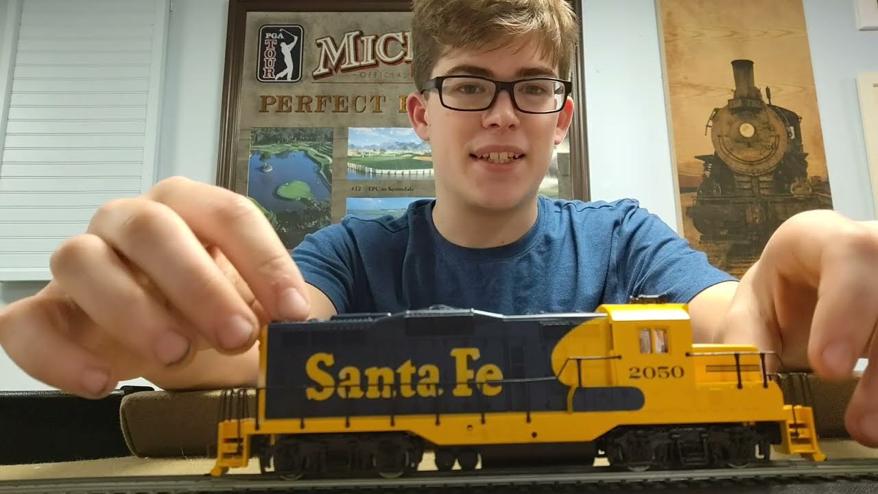 Ho Scale Walther TrainLine Diesel Locomotive review