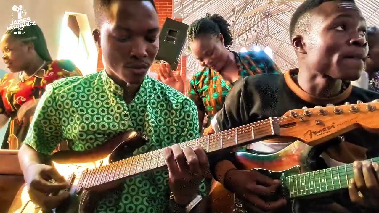 Chikondi Chake - St Anne's cathedral Choir chipata Diocese Zambia (live music)