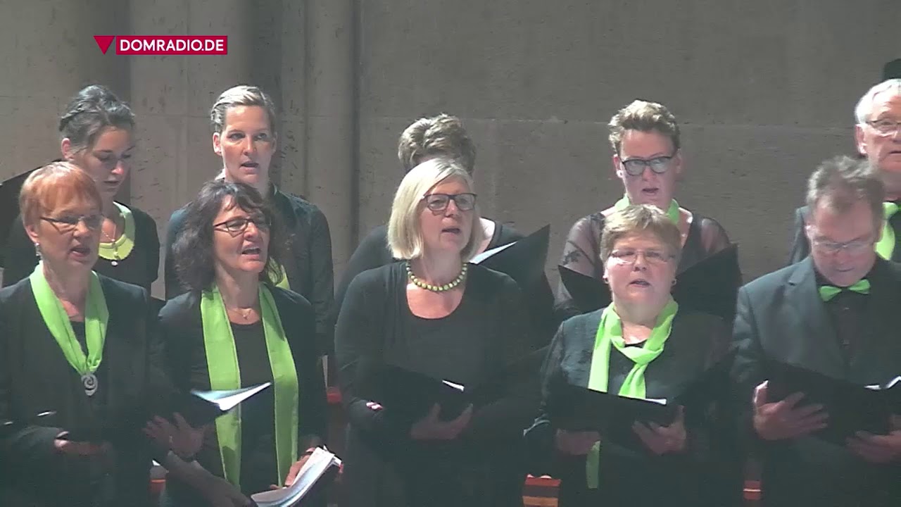 Kapitelsamt im Kölner Dom am Dreifaltigkeitssonntag