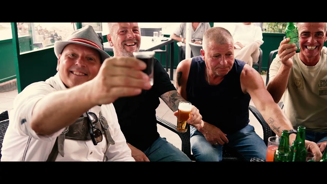 Jantje Bier ft. Jan Burgers - Bier & Burgers