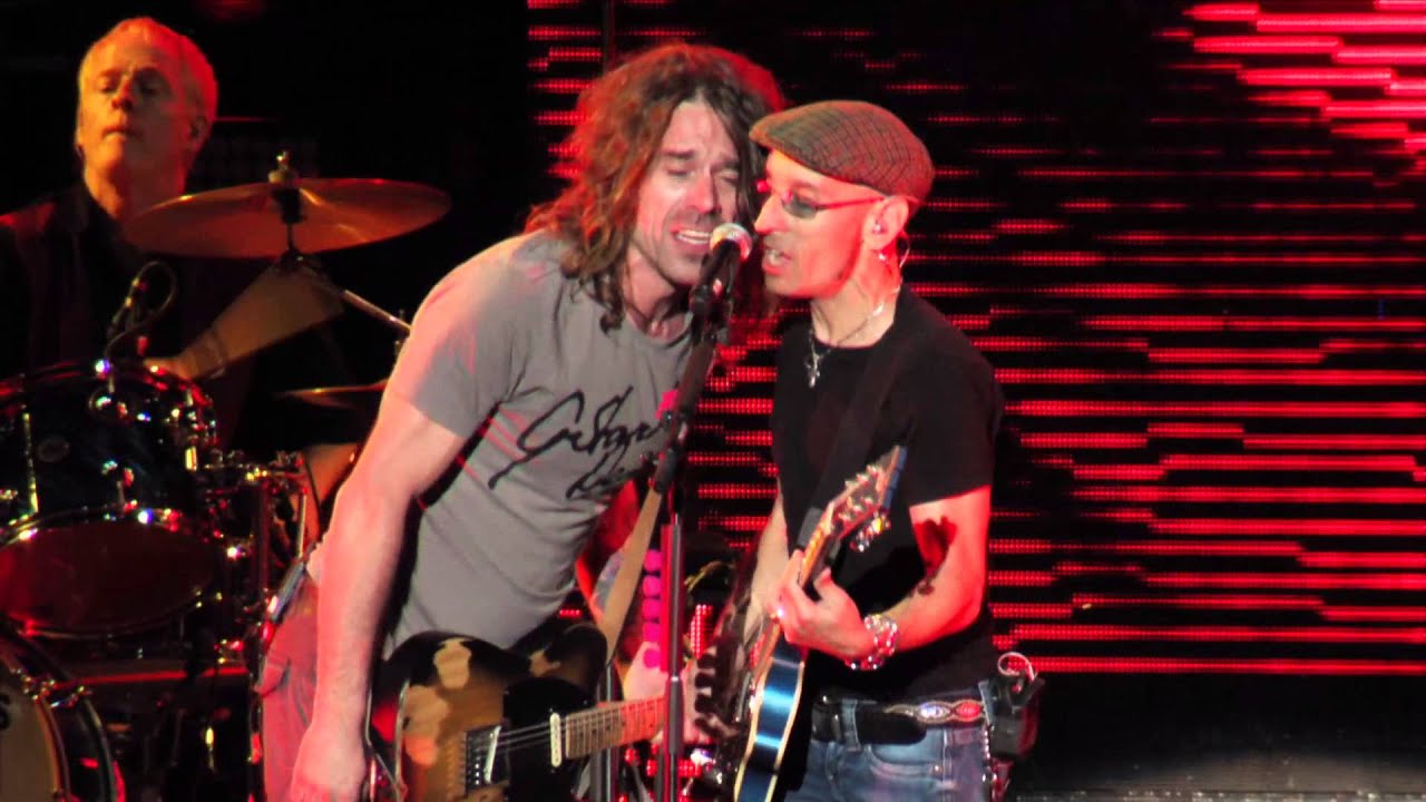 Fito & Fitipaldis & bro 