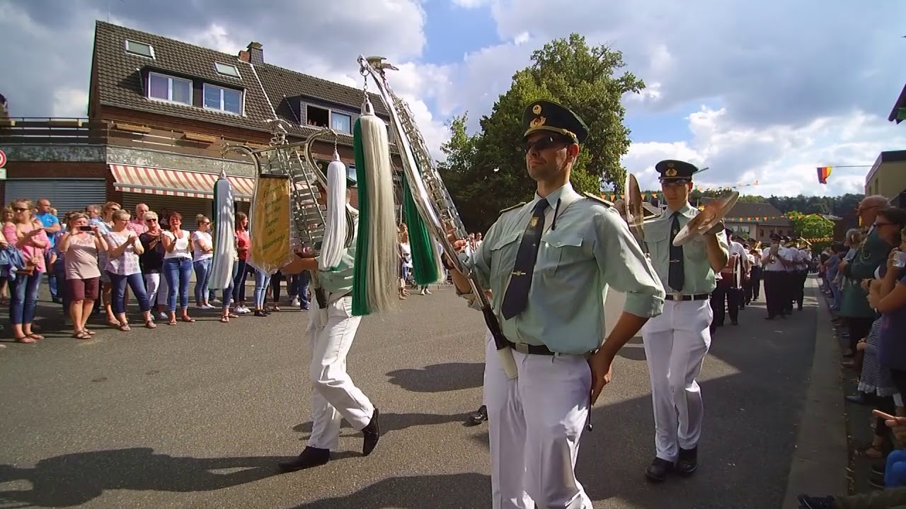 Schützenfest in Neuenhausen 2017 Sonntags-Königsparade