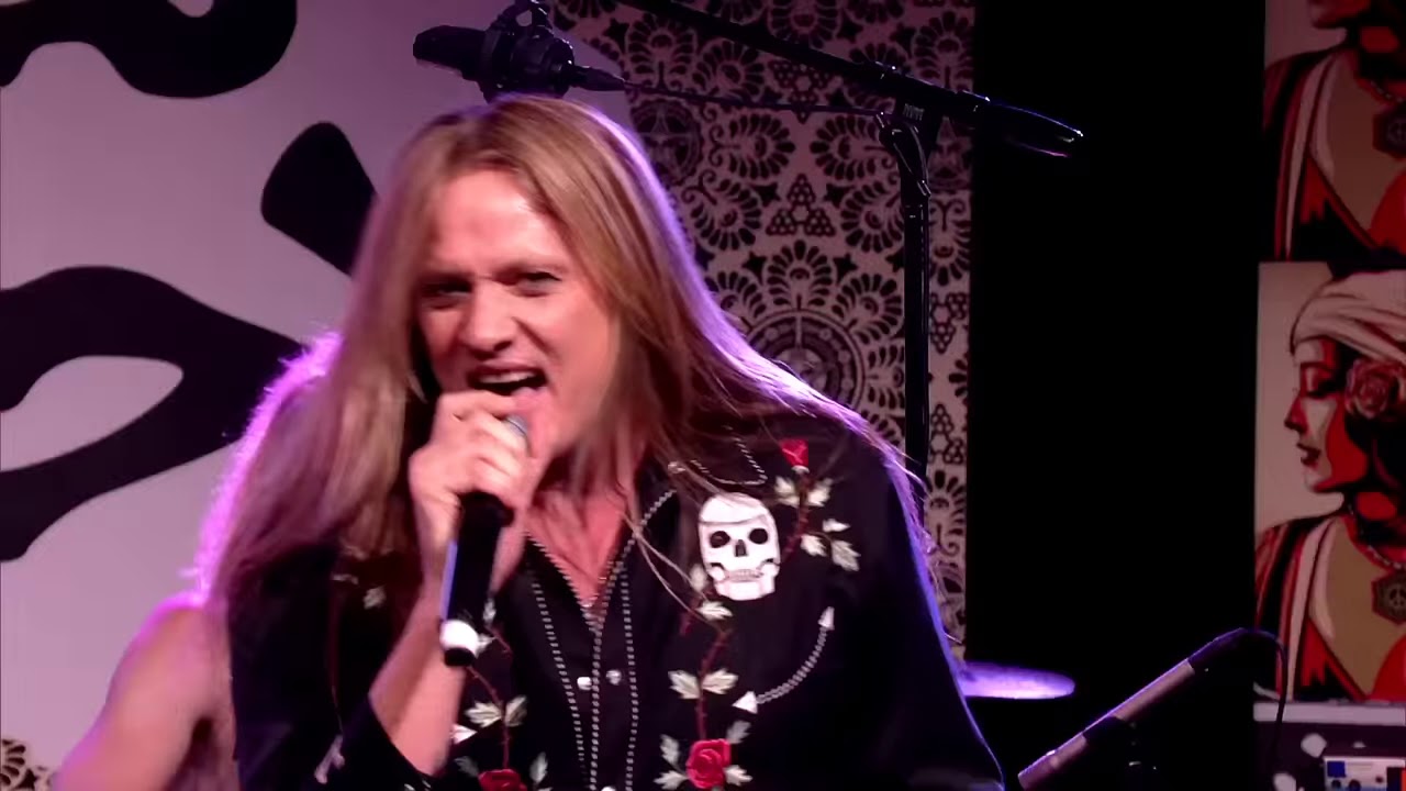 Santa Cruz featuring Sebastian Bach  I Wanna Rock   Breaking Band on AXS TV