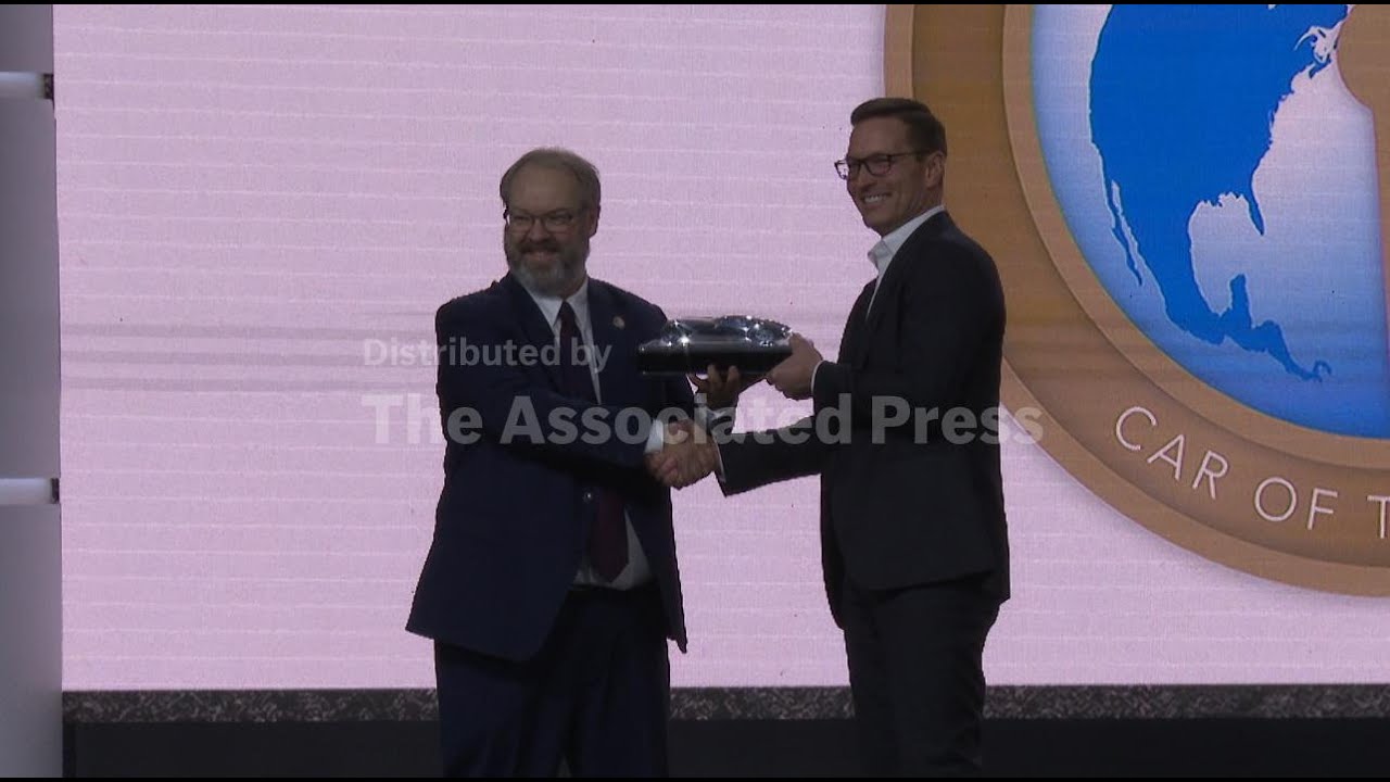 Ford Maverick Lobo, Dodge Charger and Hyundai Palisade win 2026 North American vehicle awards