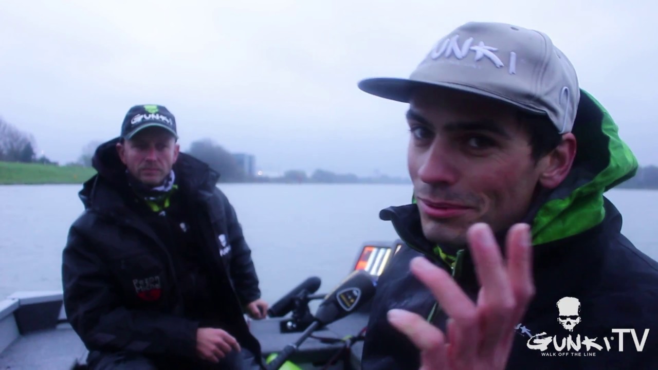 Vertical Fishing for Zander on a Dutch River
