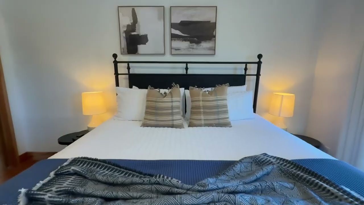 Bliss Cottage- Fredericksburg, TX Tour
