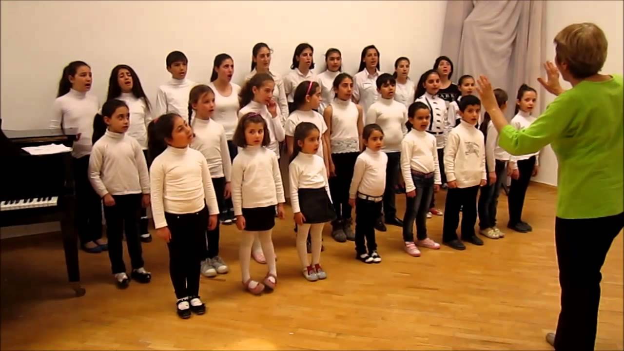 &laquo;Dona nobis&raquo;, &laquo;Sebastatsiner&raquo; mankakan ergchakhumb