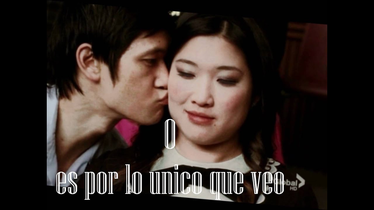 L-O-V-E  - Glee (mike y tina ) Subtitulada (en español)