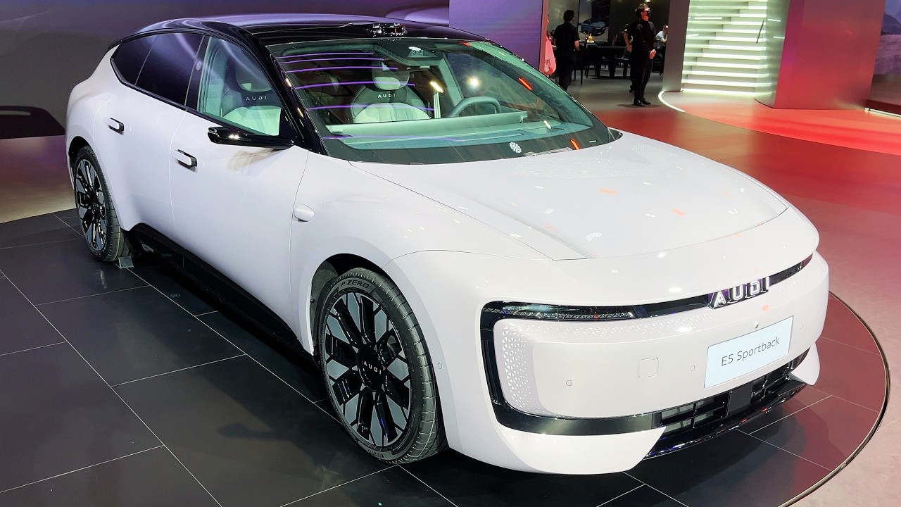 Интерьер и экстерьер AUDI E5 Sportback EV 2025 года в деталях 4K