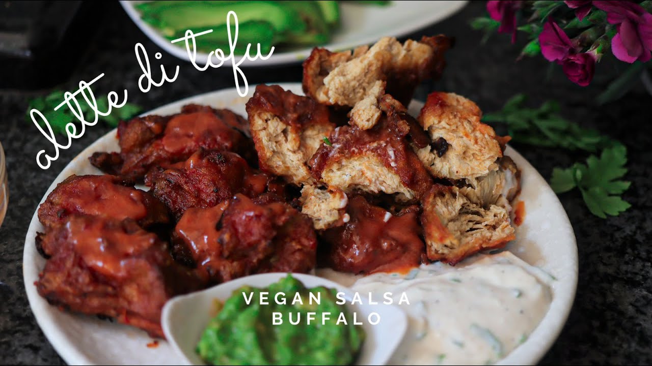 Alette di tofu con salsa Buffalo | Pollo VEGANO facile con consistenza pazzesca
