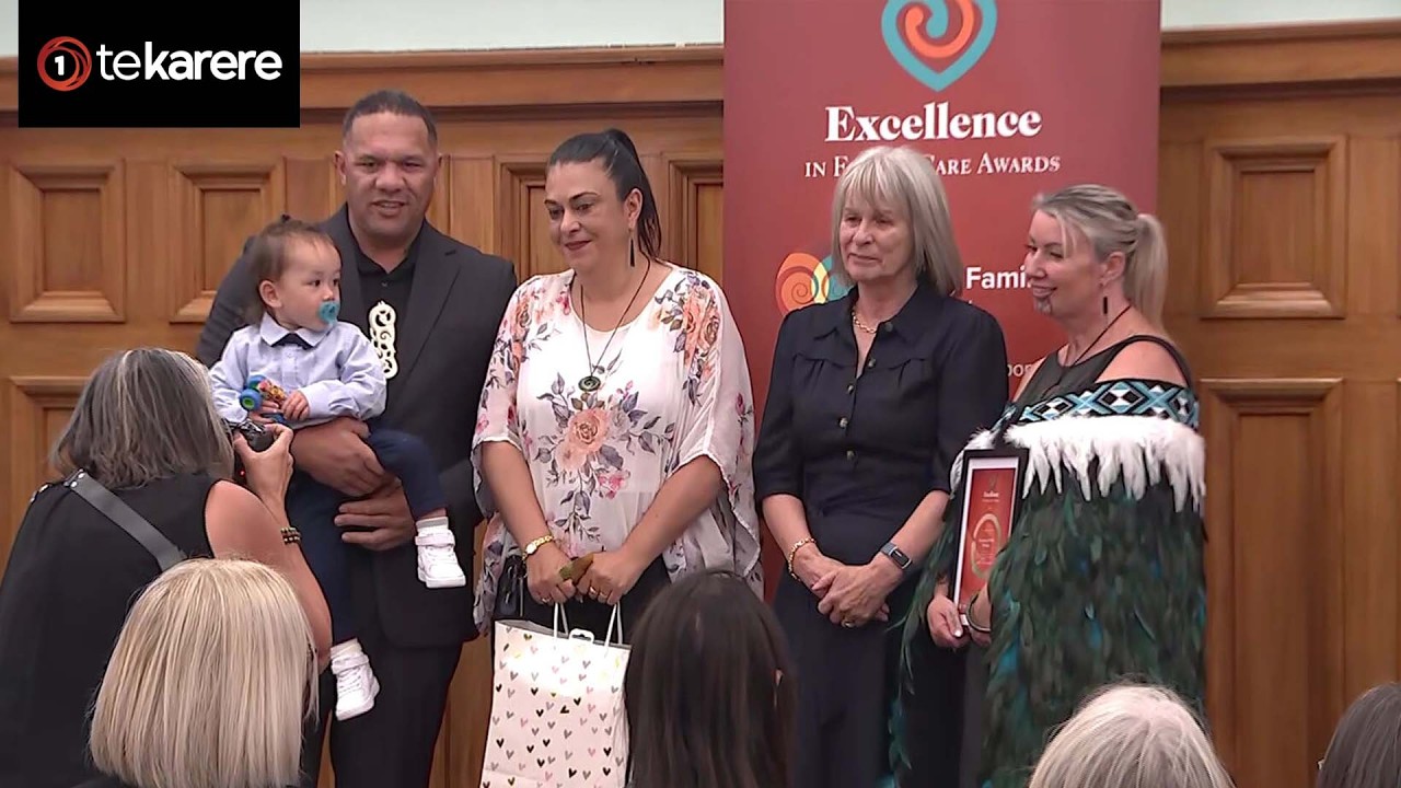 Воспитатели Нгати Руануи отмечены на национальной премии Foster Care Awards