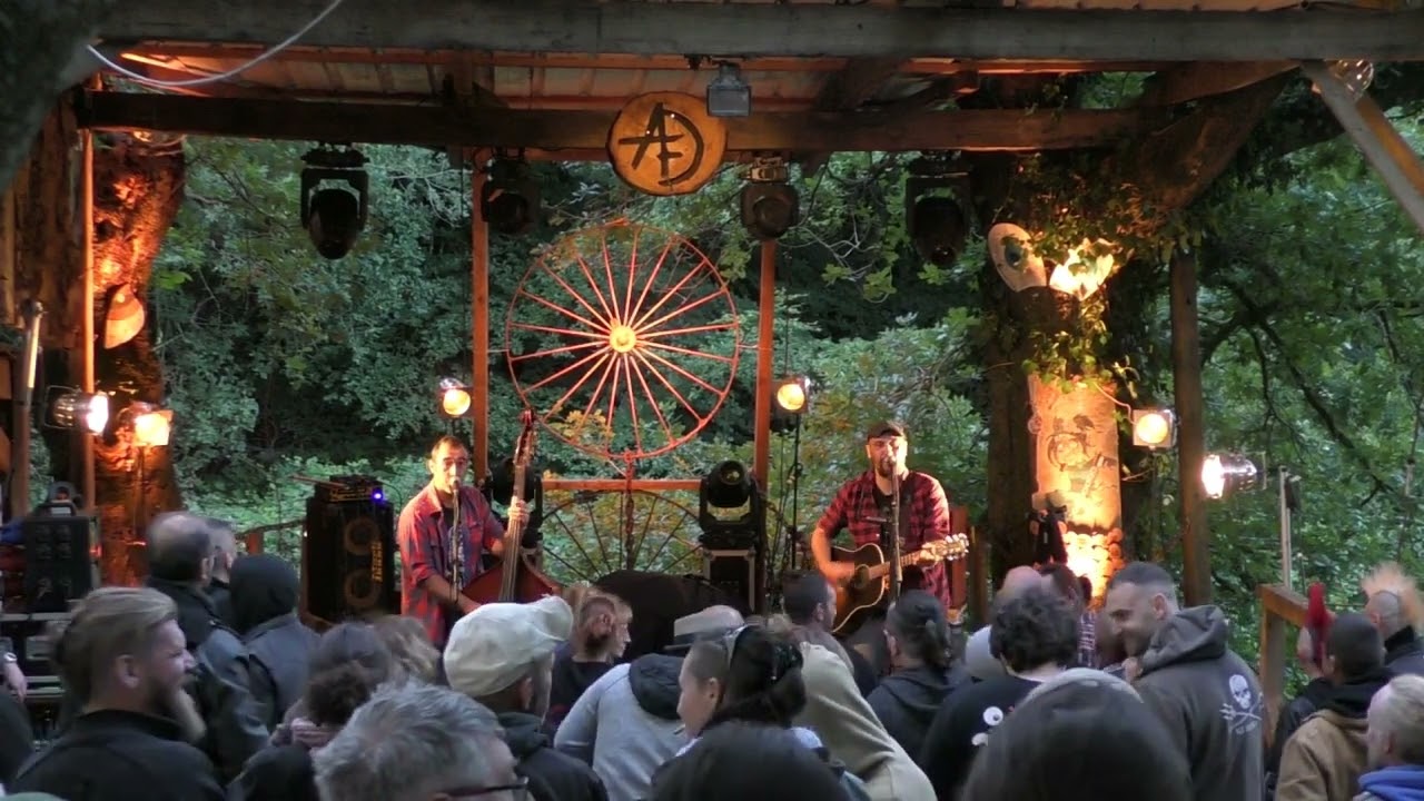 LA RAYMONDE