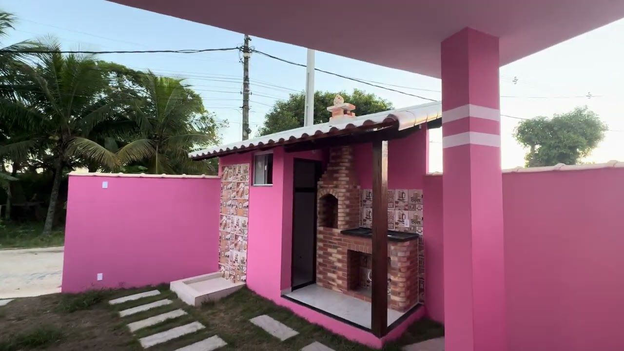 Casa em Unamar, 1 km da praia, comércio e transporte próximos - R$ 160 mil sinal, parcelas R$ 2.500