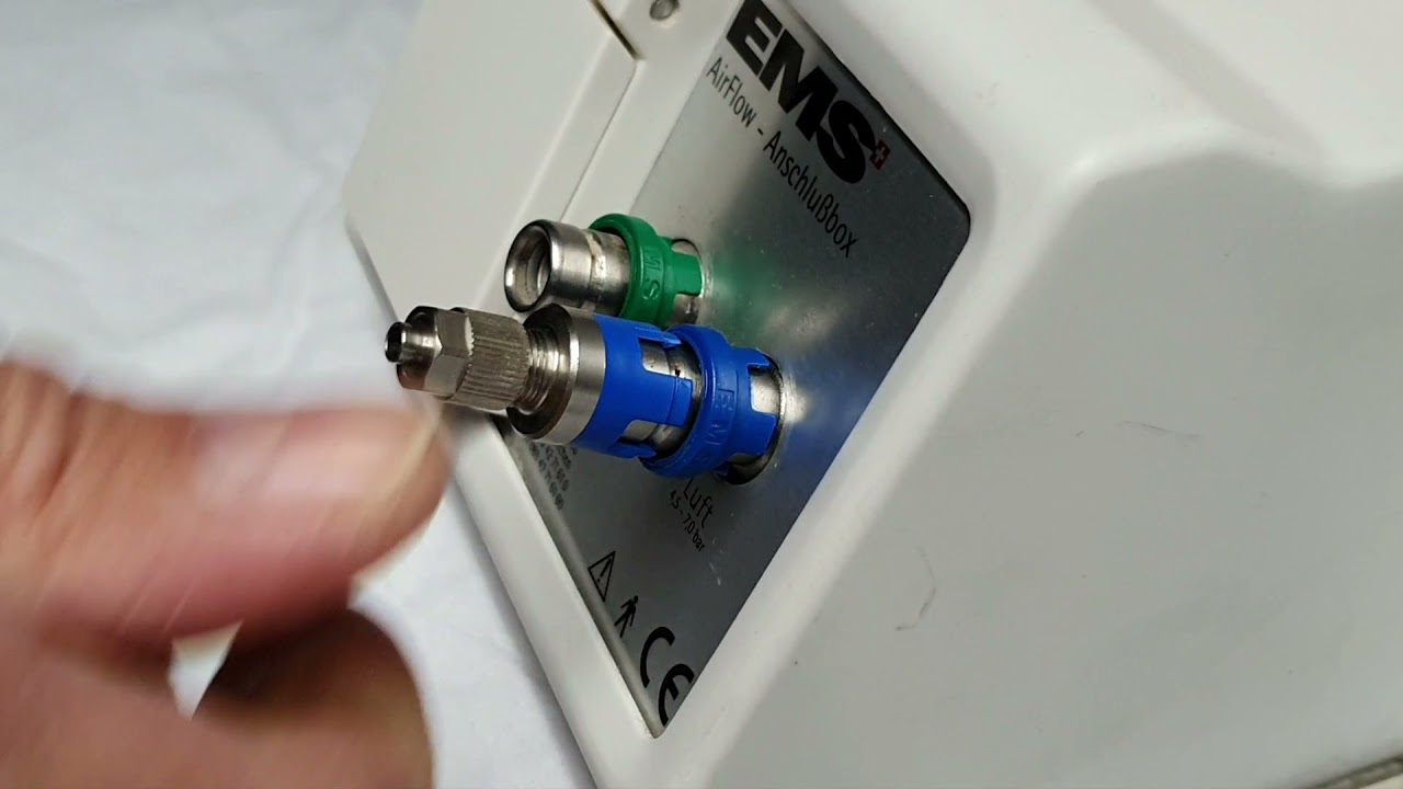 EMS Ger&auml;t h&auml;lt nicht an der Anschlussbox/ Luft-  und Wasserstecker richtig verriegeln