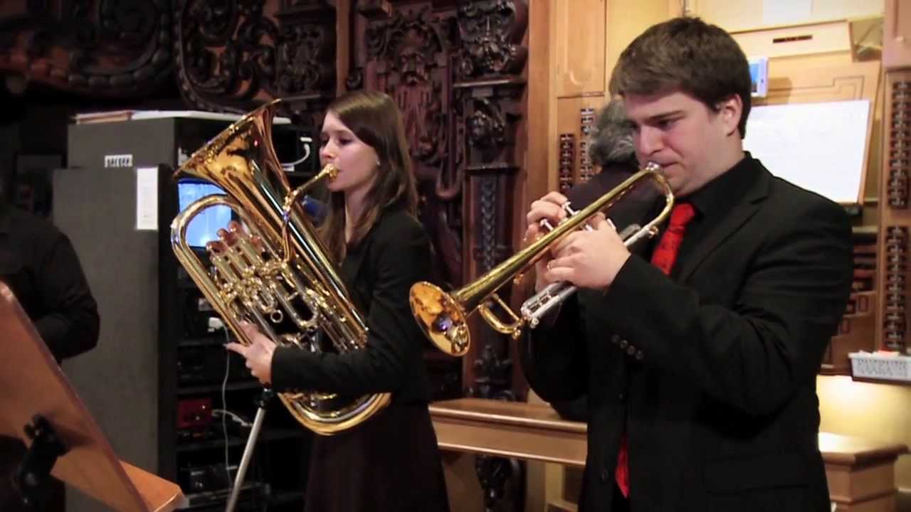 Students of the HSLU performing Quattrocordi