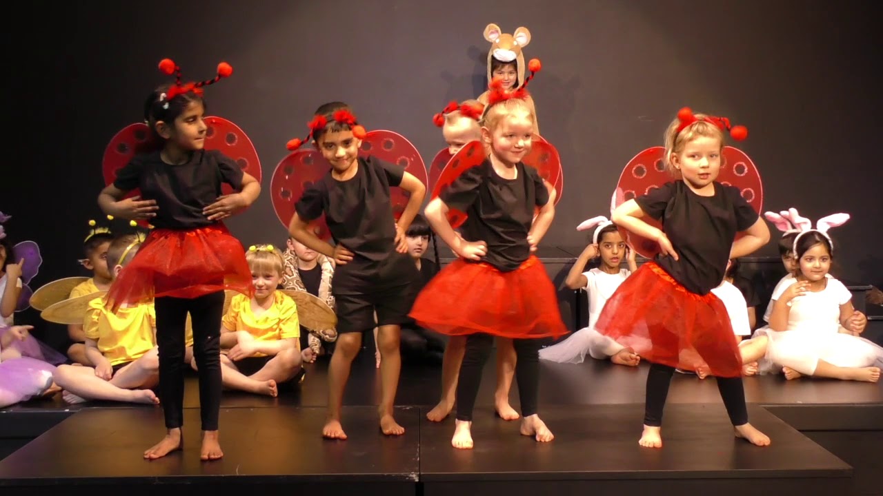 Reception's The Gruffalo March 2020
