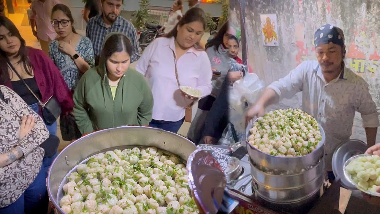 Unique Nepali popcorn momos King | Famous Catlee momos | Indian street food | Food vlog 