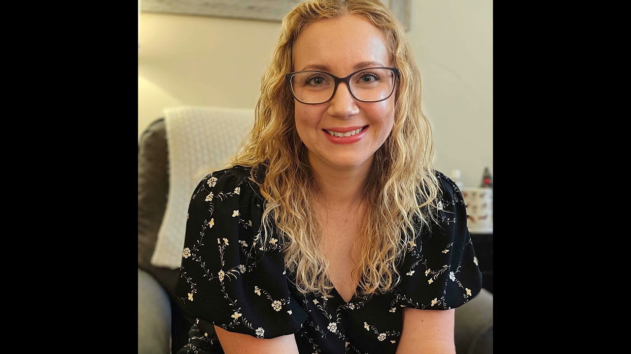 The Therapist’s Bookshelf: Tiny Habits by BJ Fogg