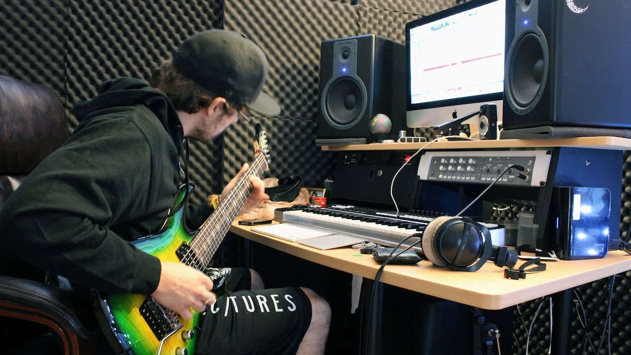 HOME RECORDING STUDIO & GUITAR COLLECTION