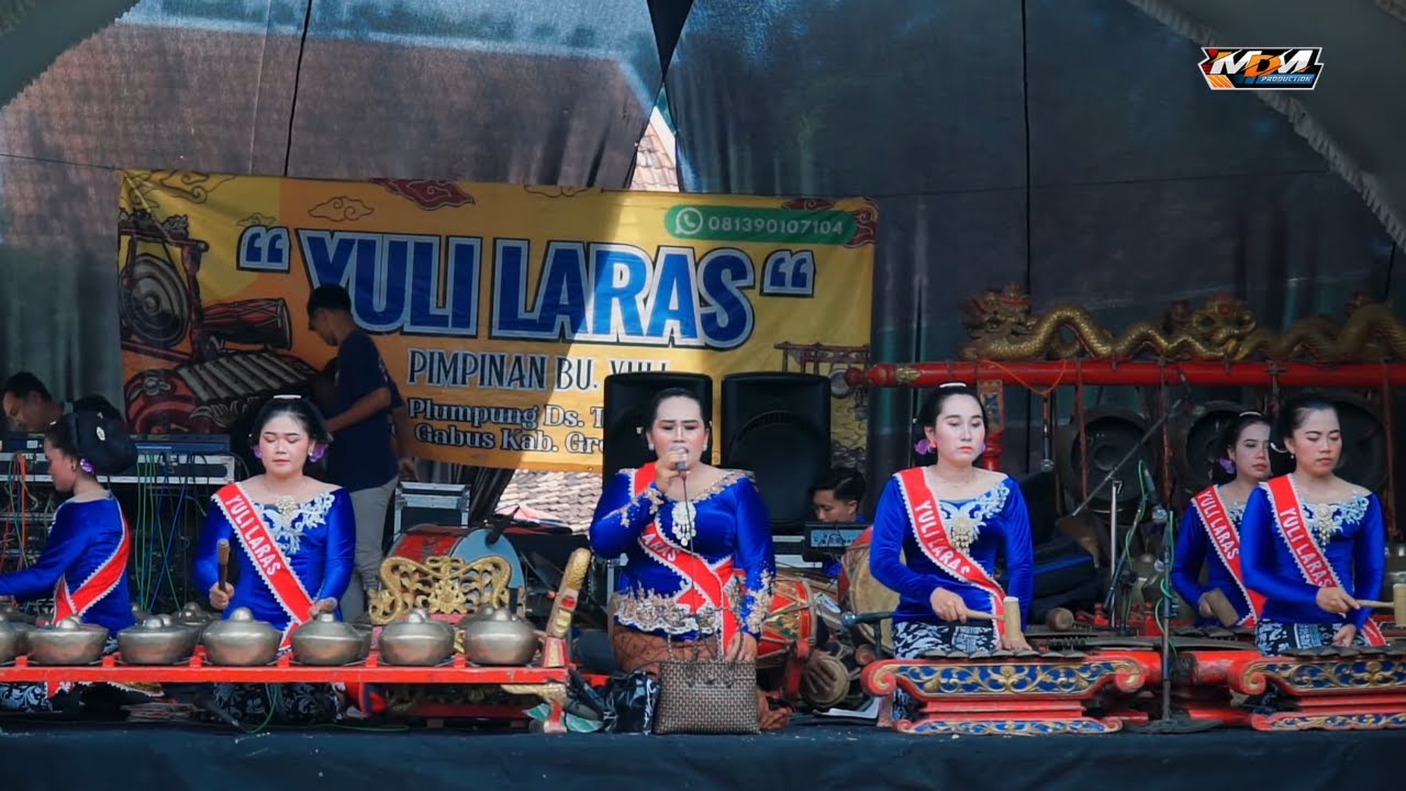 FULL ALBUM KARAWITAN YULI LARAS TERBARU - LIVE NGREJENG _ TLOGOTIRTO \\ LARIS MANIS AUDIO - MDM JAWA