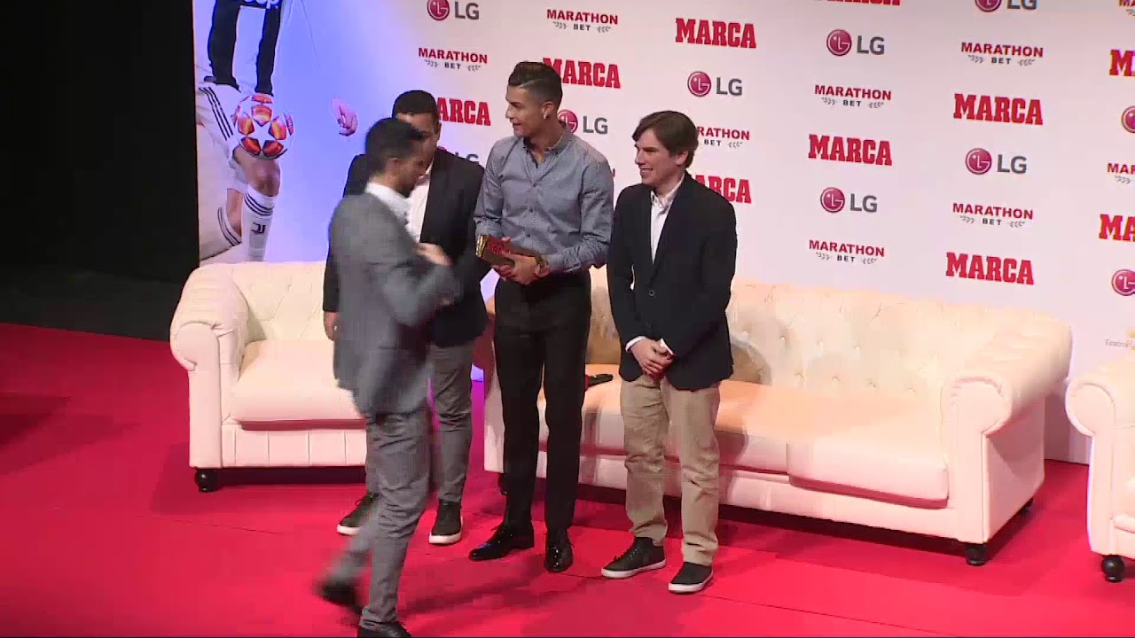 Cristiano Ronaldo recibe el premio Marca Leyenda