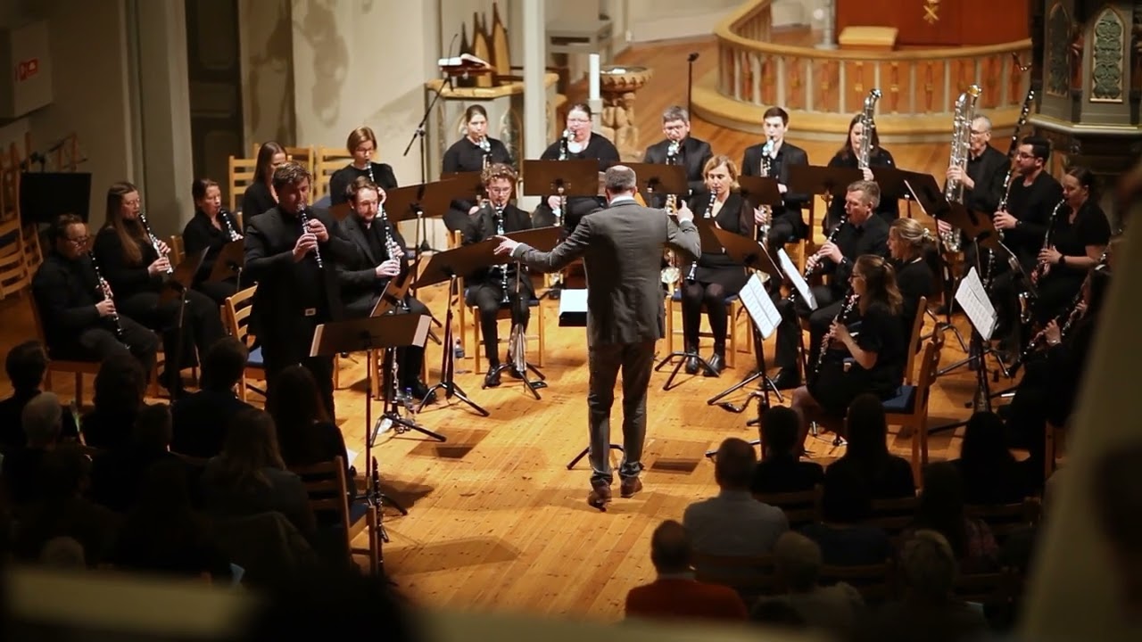 Alexis Ciesla concert for Clarinets  4. movement Tarantella