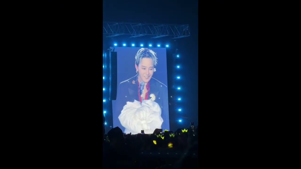 Concert Ubermensch in Hanoi - Day 1 + 2 - Intro + Encore + Talking + Drama 