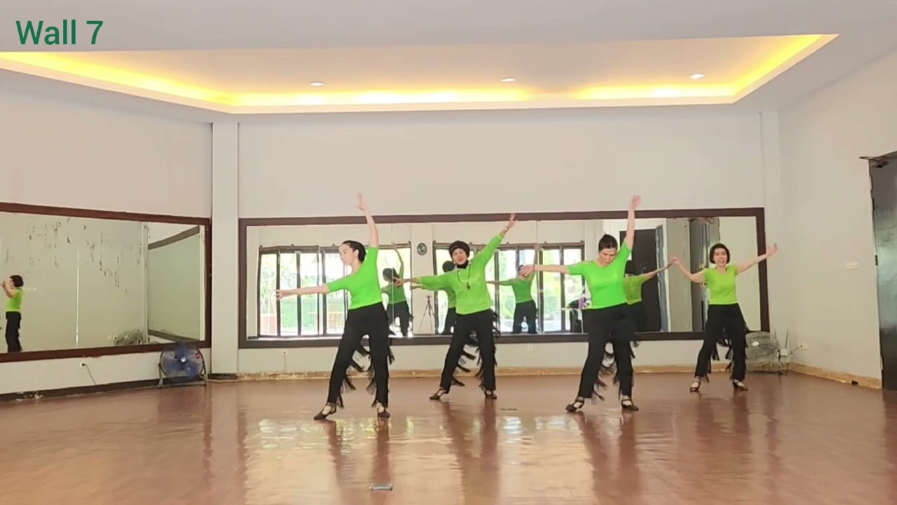 Dawai - Line Dance, Choreo by Mei Lestari (INA) & Dinarmiyati (INA), Demo : Albatross Saturday Class