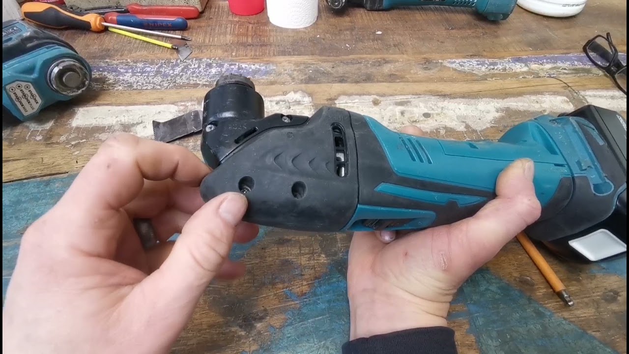 IT'S FIXED! MAKITA DTM50 MULTITOOL REPAIR!!, jons not just a pretty face he's a tool repair wizz!!!