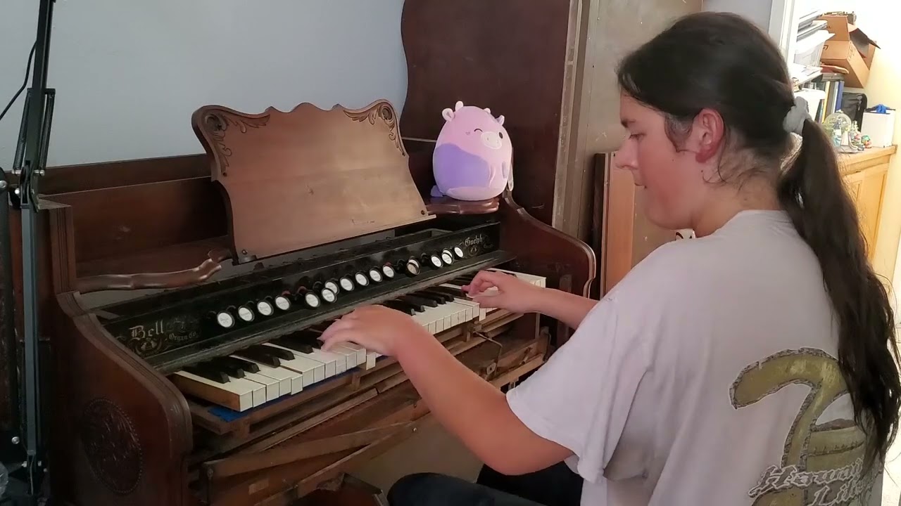 Patty prelude (improv) 1907 Bell reed organ